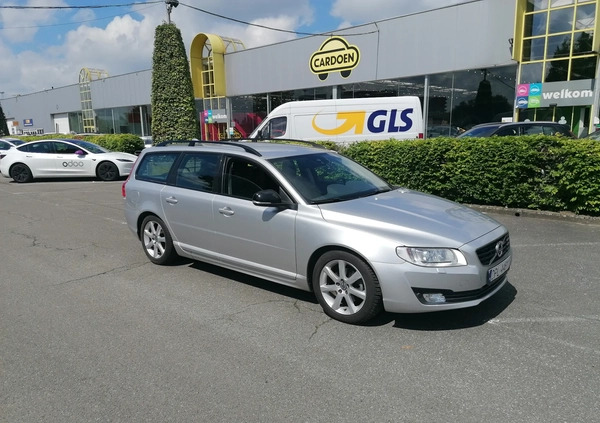 Volvo V70 cena 65000 przebieg: 129700, rok produkcji 2016 z Góra małe 79